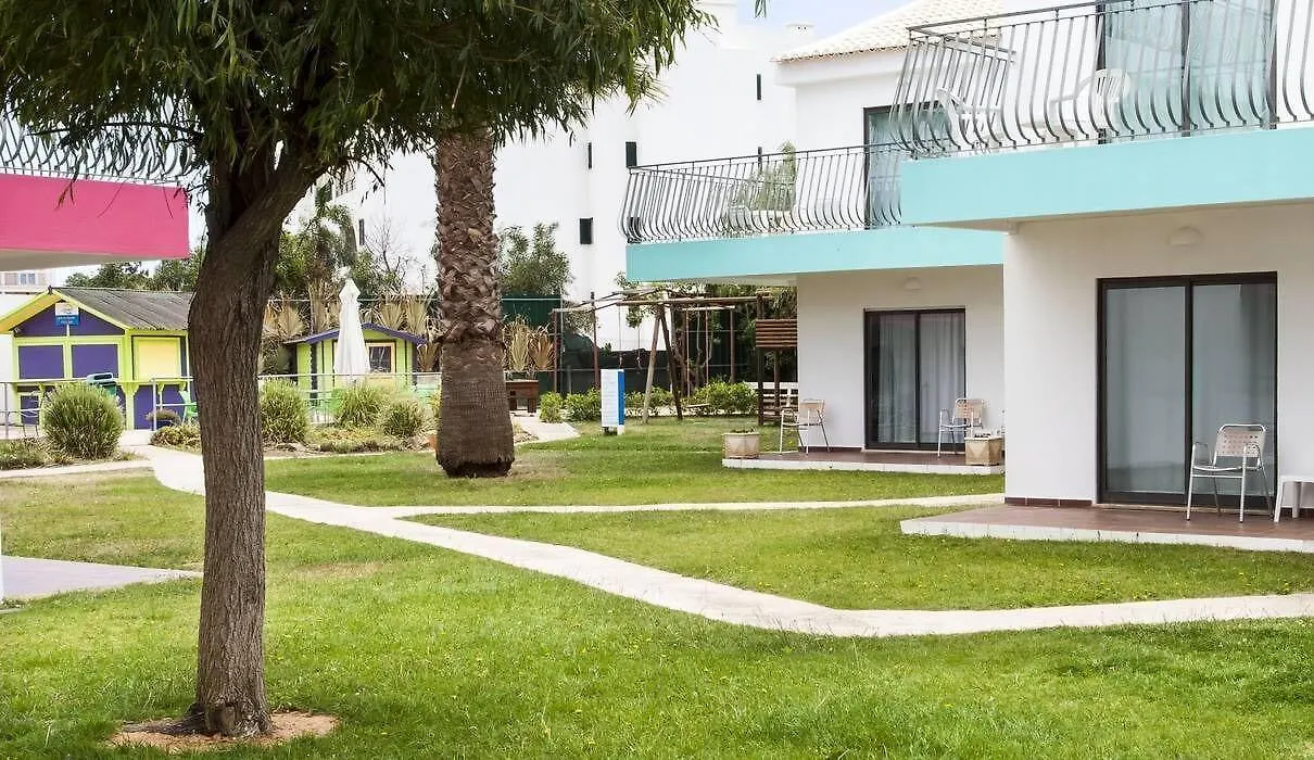 Bayside Salgados Aparthotel Albufeira 3*,